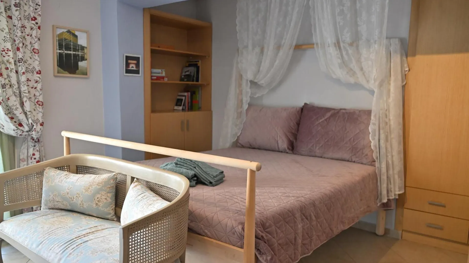 Apartment Greg'S Cozy Apartment, Up To 4 Guests In Kalamaria Thessaloniki
